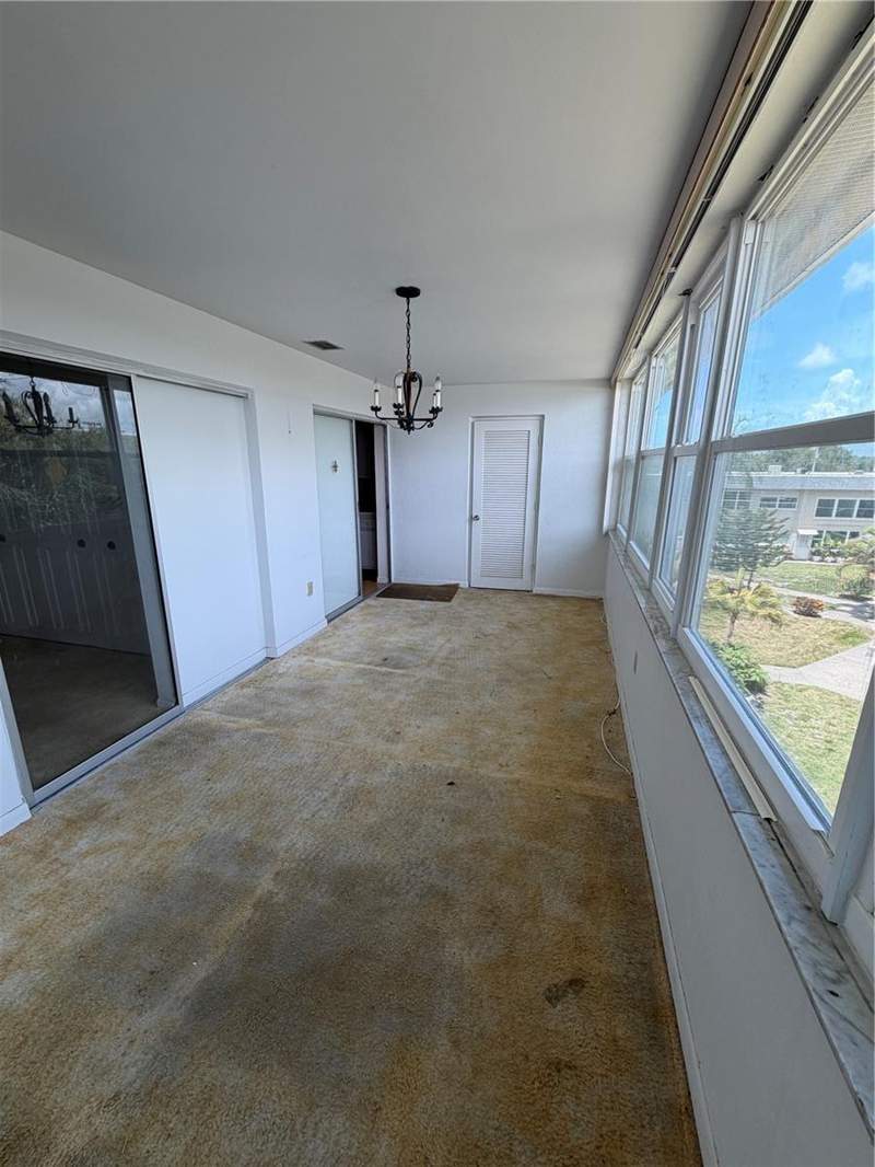2 bedroom Condominium at 5725 12th Avenue #306D, Tyrone Garden Apts Condo, St Petersburg — photo 5