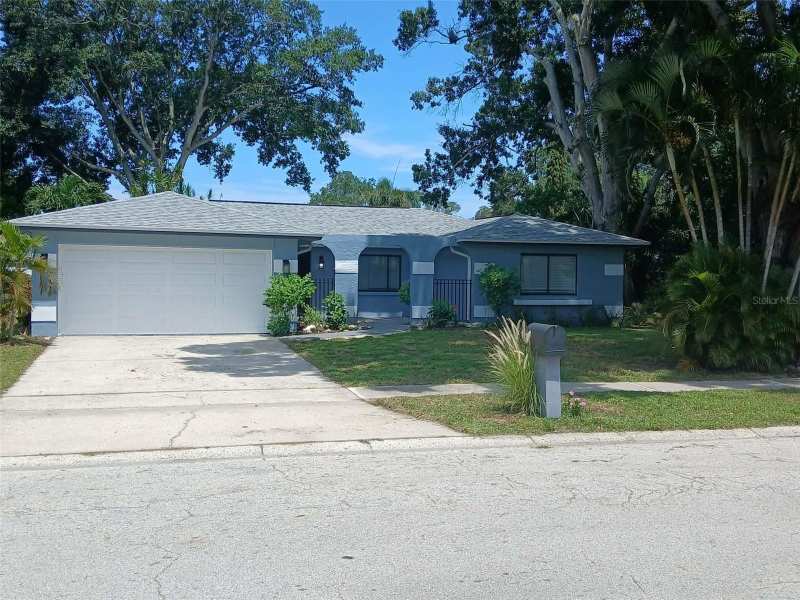 3 bedroom Single Family Residence at 12033 Kay Drive, Seminole Grove Estates West Add, Seminole — photo 1