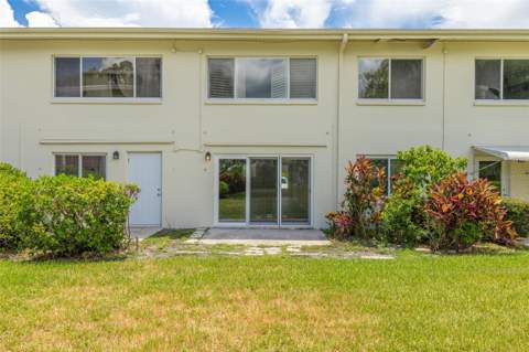 4550 Overlook Drive #155, St Petersburg FL - photo 24 of 46