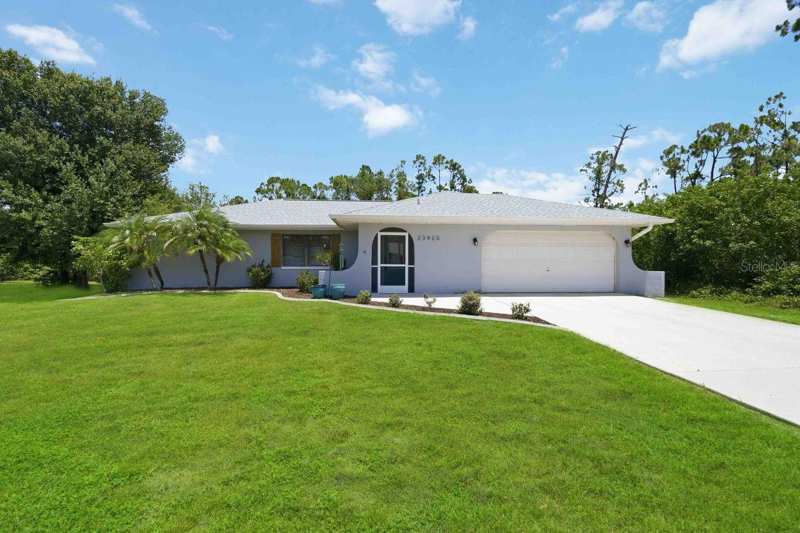 2 bedroom Single Family Residence at 23420 Steeple Avenue, Port Charlotte Sec 020, Port Charlotte — photo 1