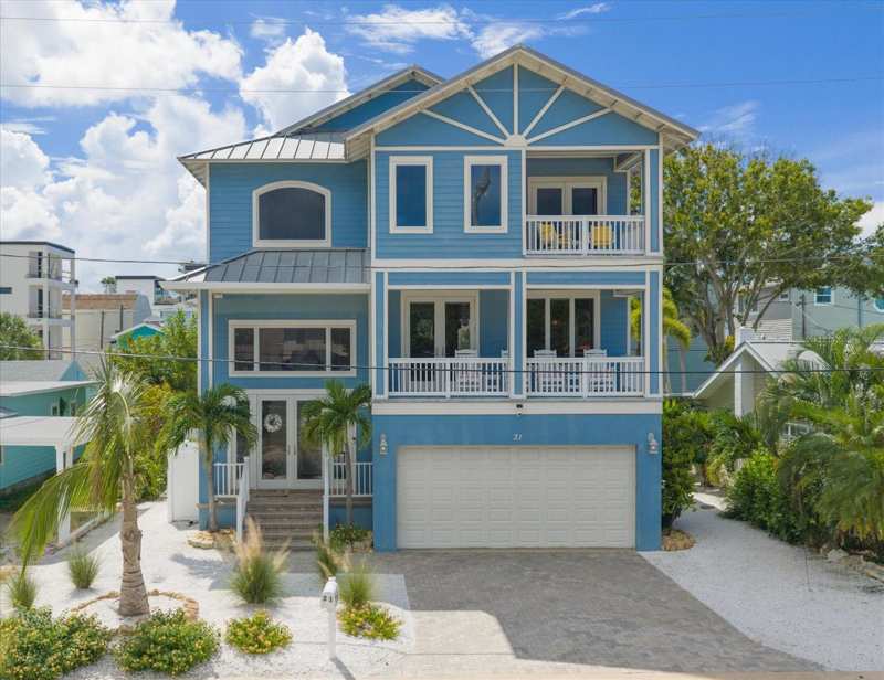 4 bedroom Single Family Residence at 31 81st Avenue, Sunset Beach, Treasure Island — photo 1