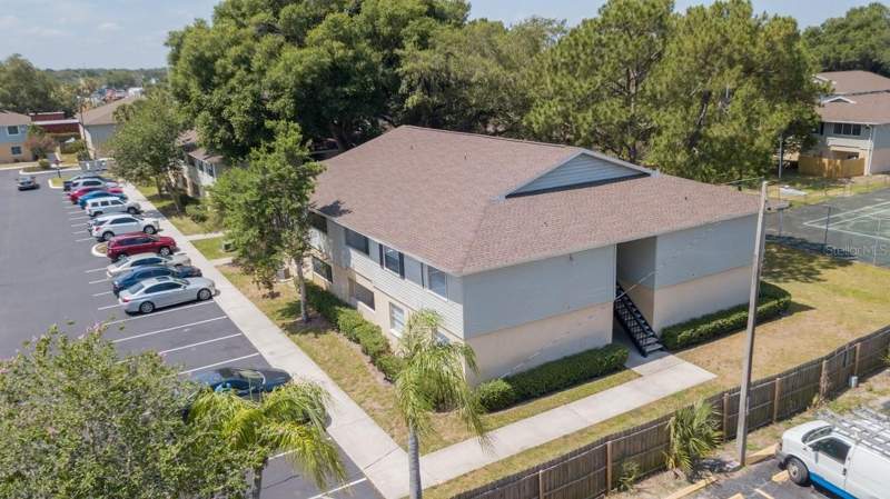 2 bedroom Condominium at 233 Thorn Tree Place, The Hamptons At Brandon A Condo, Brandon — photo 4