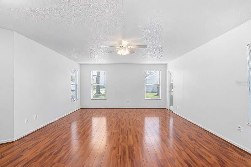 2 bedroom Condominium at 2413 TACK ROOM LANE #2, COACH HOMES AT MARINERS VILLAGE, ORLANDO — photo 4
