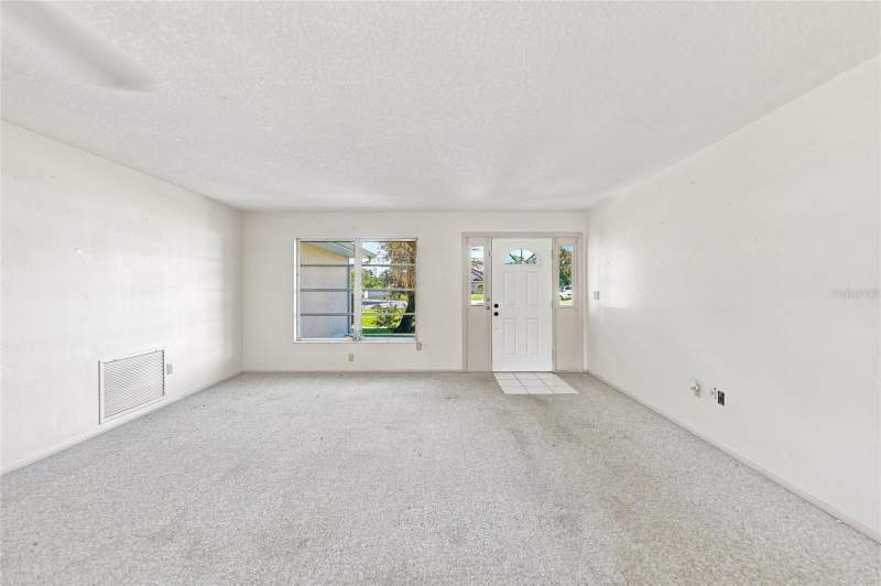 2 bedroom Single Family Residence at 2448 Staver Street, Port Charlotte Sec 020, Port Charlotte — photo 5