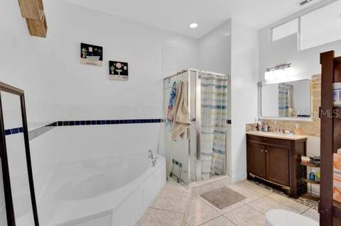1057 Universal Rest Place, Kissimmee FL - photo 18 of 36
