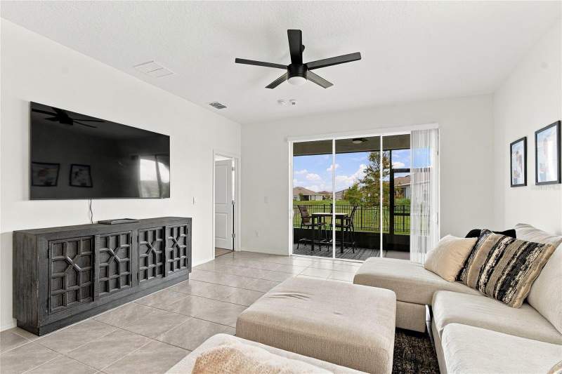 3 bedroom Villa at 8514 Bold Cypress Lane, Towns/Woodsdale Ph 1, Wesley Chapel — photo 3