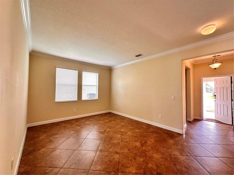 5 bedroom Single Family Residence at 7409 Fairgrove Avenue, Windermere Sound, Windermere — photo 5