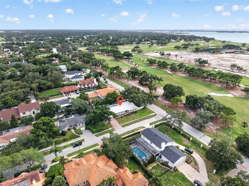 4 bedroom Single Family Residence at 303 Roebling Road, Overbrook Park, Belleair — photo 2