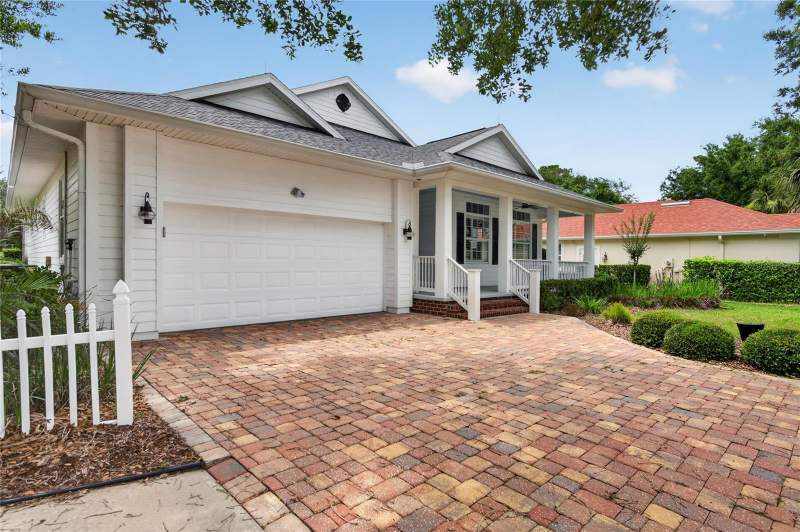 3 bedroom Single Family Residence at 4 Chinier Street, Front Street Grand Haven Ph 01, Palm Coast — photo 2