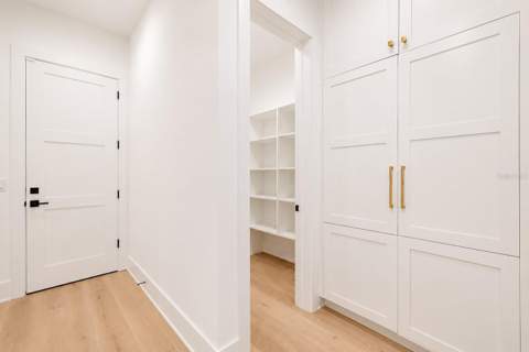 4608 W El Prado Boulevard, Tampa FL - photo 15 of 54