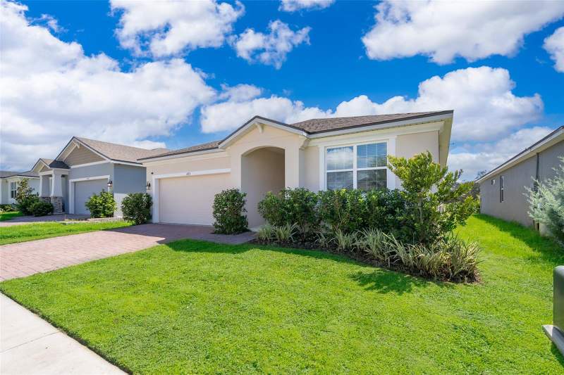 3 bedroom Single Family Residence at 1073 TURQUOISE WAVES COVE, SOLEIL AT WESTSIDE, KISSIMMEE — photo 2