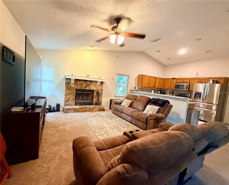 3 bedroom Single Family Residence at 503 Rapid Falls Dr, Highland Ridge Unit 3, Brandon — photo 5