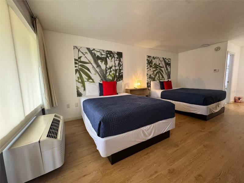 1 bedroom Condo - Hotel at 5245 W Irlo Bronson Memorial Highway #210, Legacy Grand East Gate Condo, Kissimmee — photo 4