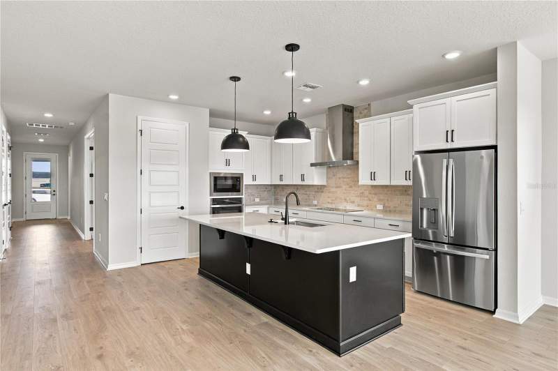 4 bedroom Single Family Residence at 5039 Orinoco Lane, Lakeside At Satilla, St Cloud — photo 4