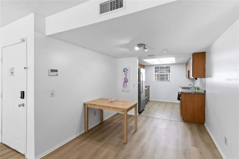 2 bedroom Condominium at 14462 Reuter Strasse Circle #607, Bavarian Village Ph III Con, Tampa — photo 5