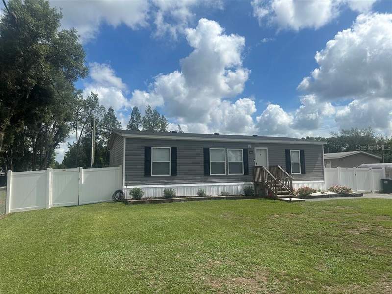 3 bedroom home at 7203 W Brady Lane, Homosassa, Homosassa — photo 3