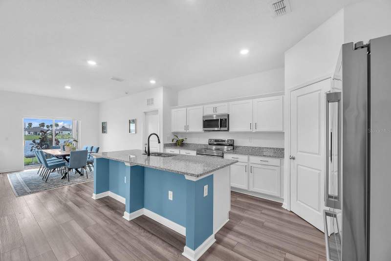 4 bedroom Single Family Residence at 2280 Harris Hawk Avenue, South Haven, Ruskin — photo 5