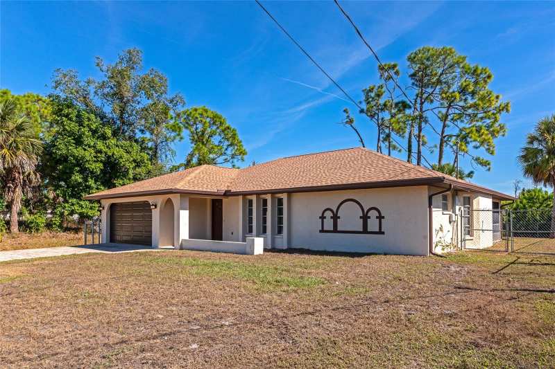 3 bedroom Single Family Residence at 2176 Barksdale Street, Port Charlotte Sec 021, Port Charlotte — photo 1