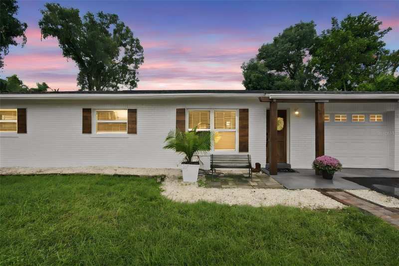 3 bedroom Single Family Residence at 11442 86th Avenue, Ridgewood 1st Add, Seminole — photo 1