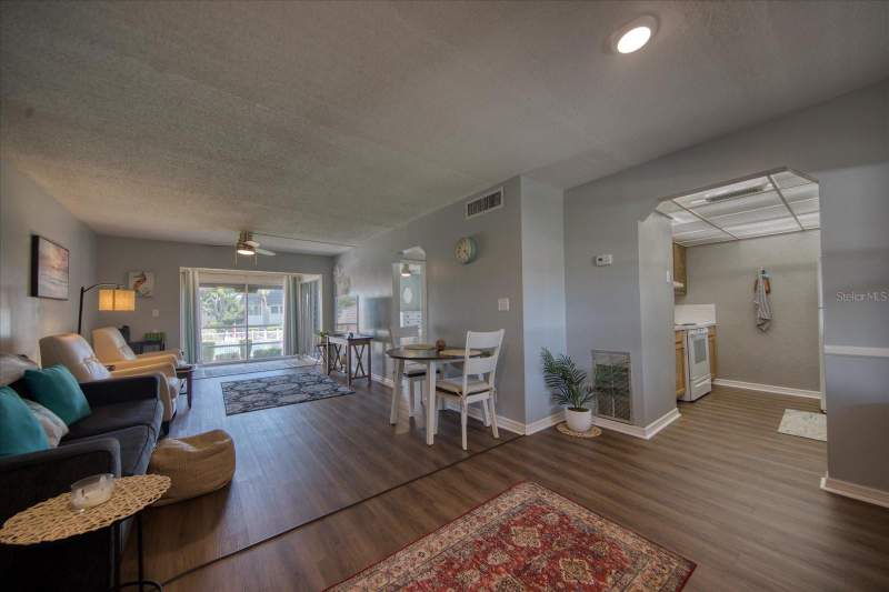 1 bedroom Condominium at 712 Cordova Greens #712, Cordova Greens Condo, Seminole — photo 3