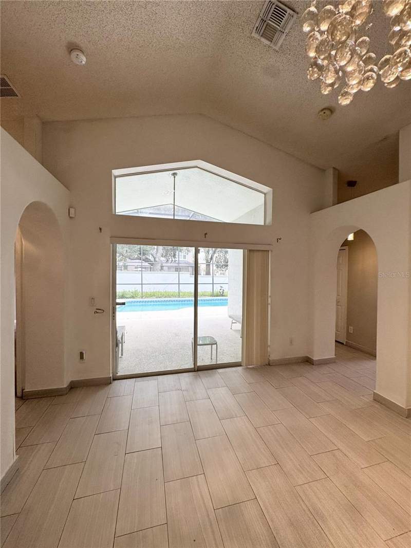 4 bedroom Single Family Residence at 2627 ONEIDA LOOP, INDIAN CREEK PH 6, KISSIMMEE — photo 5