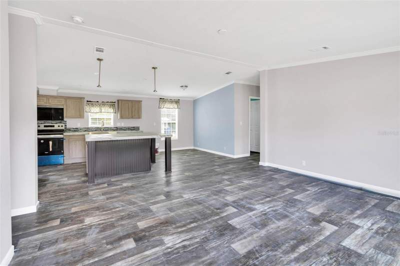 3 bedroom Manufactured Home at 3264 Stephens Boulevard, Weeki Wachee Acres, Spring Hill — photo 3
