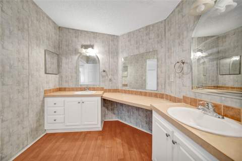 2100 Kings Hwy #206, Port Charlotte FL - photo 17 of 28