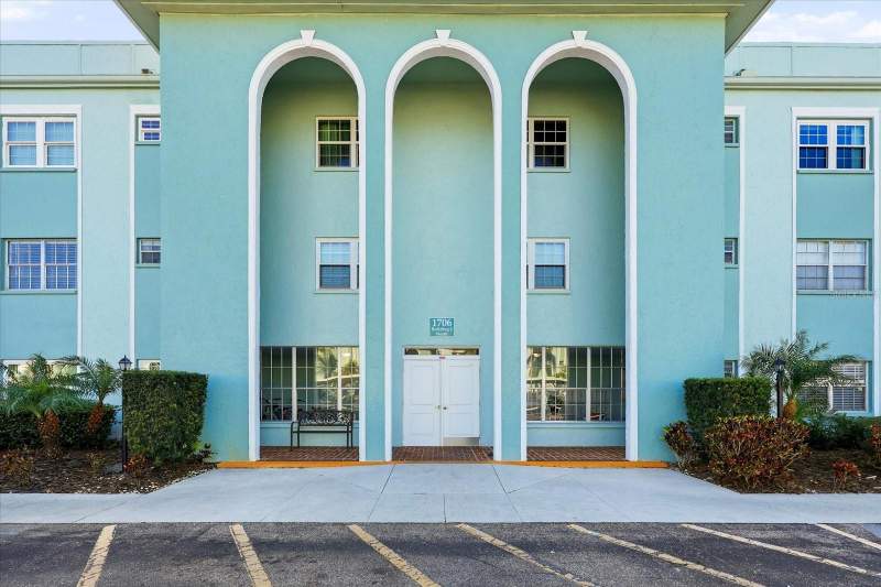 2 bedroom Condominium at 1706 Belleair Forest Drive #128, Belleair Forest, Belleair — photo 2