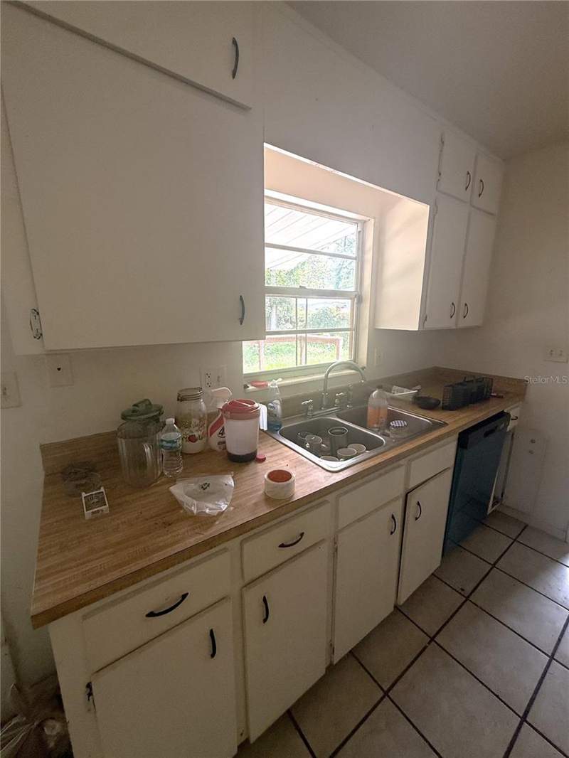 3 bedroom Single Family Residence at 2188 NW 42nd Avenue, Timberbrooke, Gainesville — photo 3