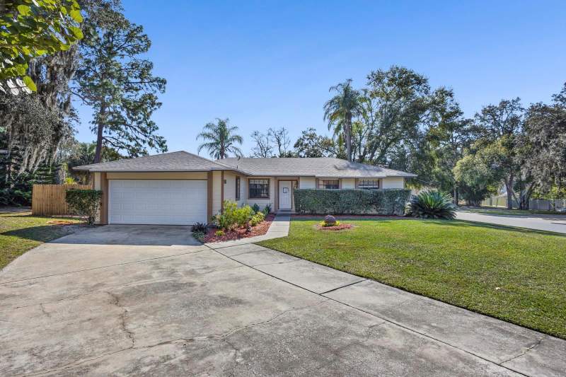 Forest Oaks