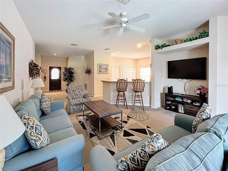 4 bedroom Single Family Residence at 102 Sandy Point Way, High Grove Unit 01 Lt 01 Pb 50 Pg 19-20, Clermont — photo 4