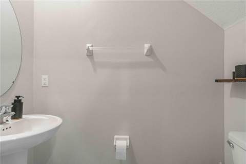 9440 Lemon Drop Loop, Sun City Center FL - photo 24 of 55