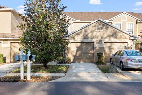 The Promenade Townhomes At Wes