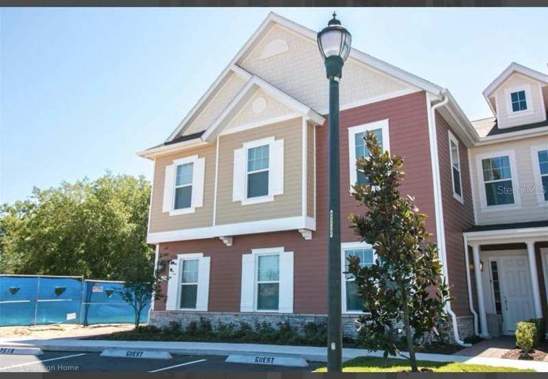 4 bedroom Townhouse at 7520 Sunville Avenue, Summerville Resort Pb 25 Pgs 83-85 Lot 48, Kissimmee — photo 1