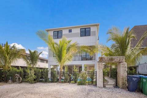 2415 Avenue B, luxury home for sale in Bradenton Beach