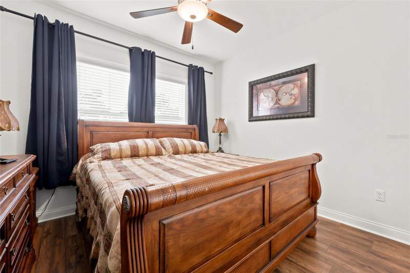 4 bedroom Single Family Residence at 16634 NW 193rd Terrace, Oak Ridge At High Spgs Ph 1, High Springs — photo 4
