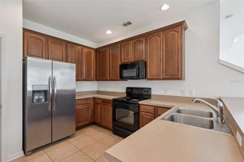 1215 Shallcross Avenue, Orlando FL - photo 7 of 62