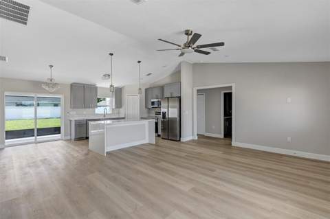 10431 SW 140th Avenue, Dunnellon FL - photo 6 of 6