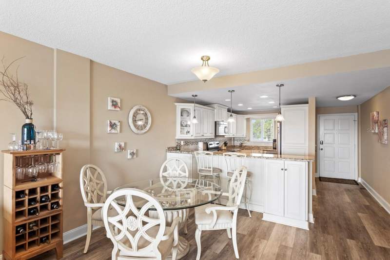 2 bedroom Condominium at 1200 N Shore Drive #407, Shore Crest Condo, St Petersburg — photo 5