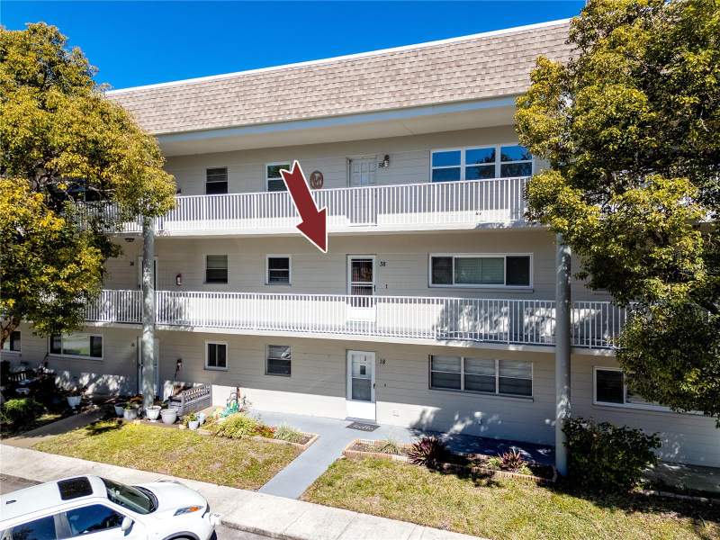 2 bedroom Condominium at 2440 World Parkway Boulevard #38, On Top Of The World, Clearwater — photo 2