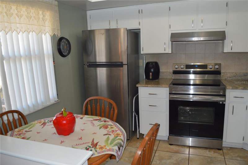 2 bedroom Condominium at 38359 Ironwood Place #38359, Driftwood Zephyrhills, Zephyrhills — photo 4