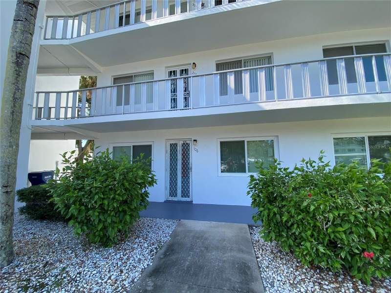 2 bedroom Condominium at 8402 111th Street #106, Seminole Garden Apts Co-Op, Seminole — photo 5