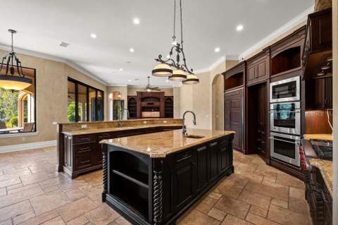 6130 Grosvenor Shore Drive, Windermere FL - photo 13 of 52