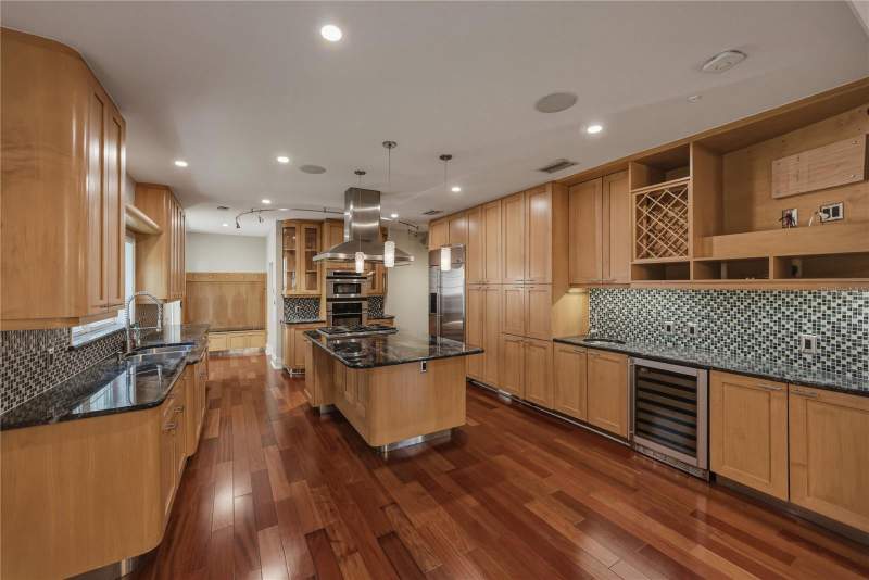 4 bedroom Single Family Residence at 3001 W San Rafael Street, Palma Ceia Park, Tampa — photo 5