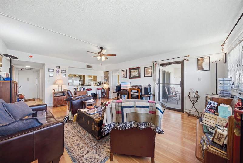 1 bedroom Condominium at 4141 Bayshore Boulevard #905, The Pinnacle Apts A Condo, Tampa — photo 3