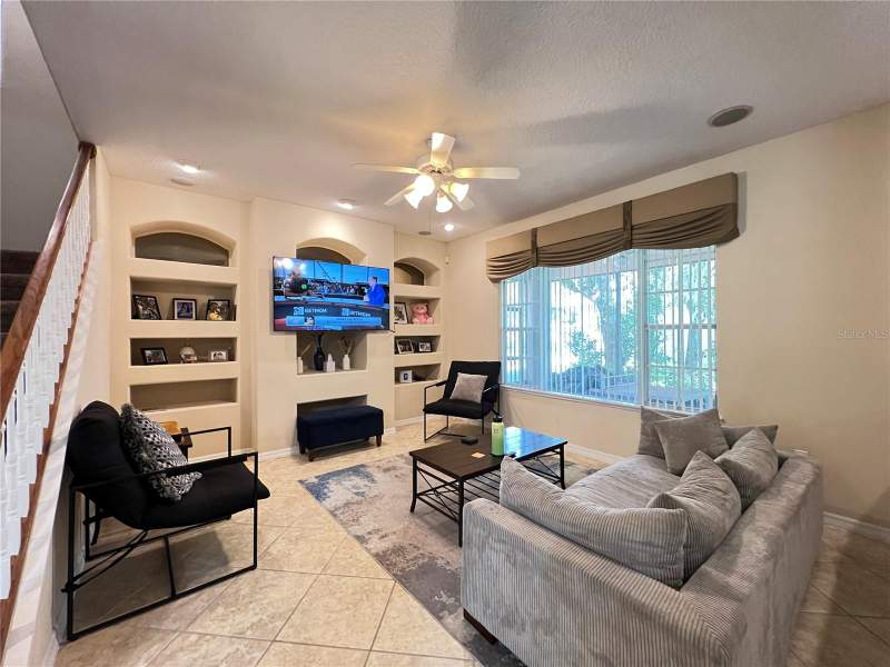 4 bedroom Single Family Residence at 1607 Tail Feather Drive, Eagles Nest At The Oaks, Kissimmee — photo 3
