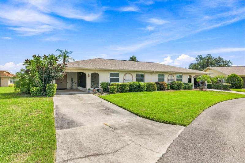 2202 HIGHCLERE CIRCLE #2202 home for sale in Highgate Condos for Sale: 1 Homes, Median $125K