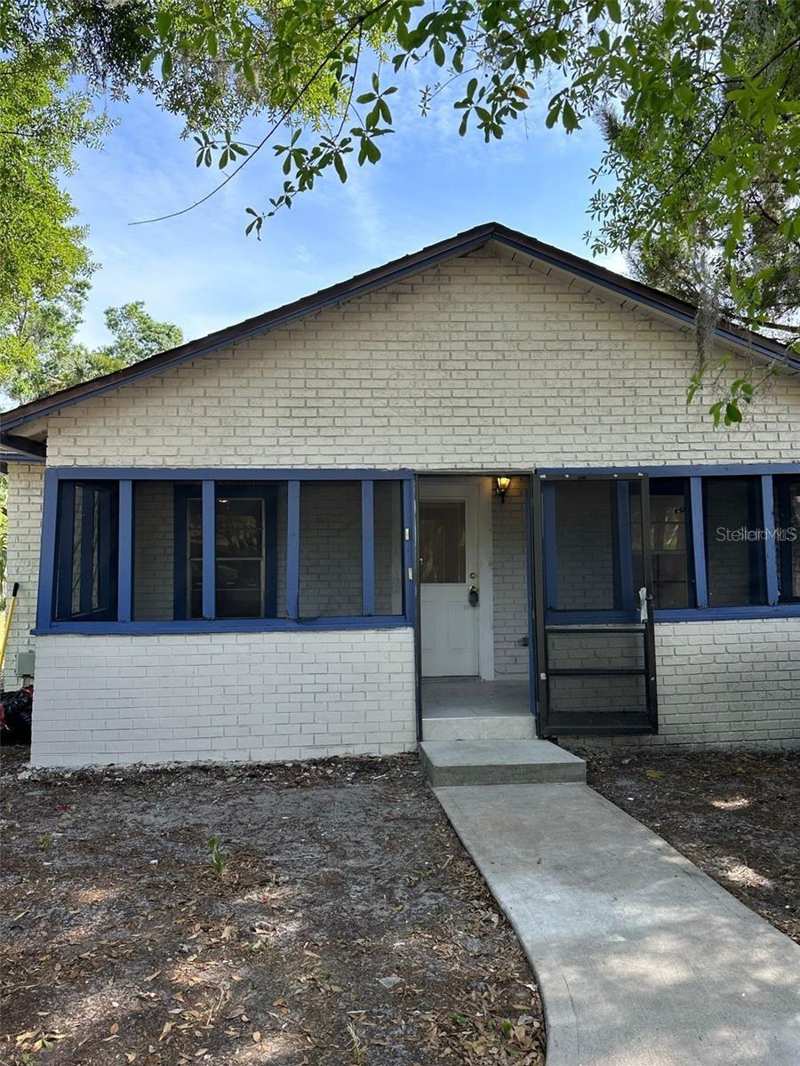 2 bedroom Single Family Residence at 1219 W 8th Street, Seminole Park, Sanford — photo 1