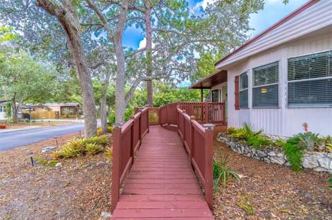112 E Plantation Boulevard, Lake Mary FL - photo 7 of 65