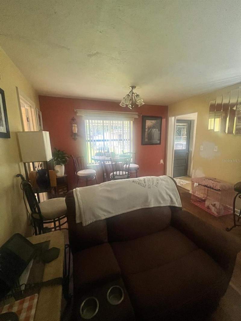2 bedroom Single Family Residence at 2031 SE 191st Terrace, Morriston, Morriston — photo 4